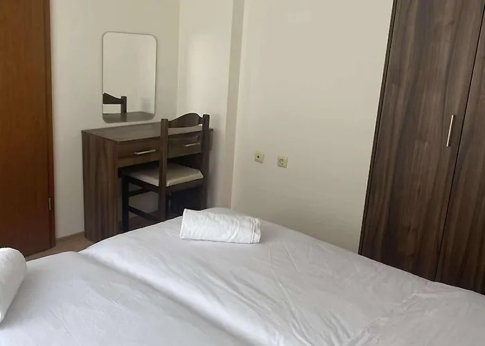 Family, Friendly 2 Bed *